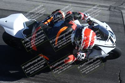 media/Dec-01-2025-Moto Forza (Mon) [[2daa91e15f]]/1-Advanced Group/Session 4 (Turn 10 Inside)/